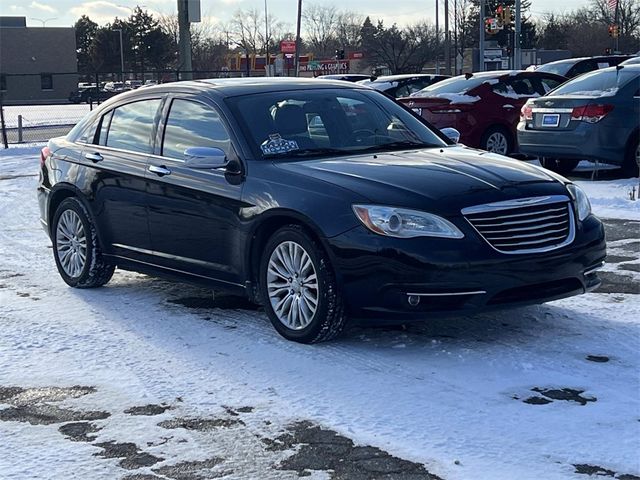 2013 Chrysler 200 Limited