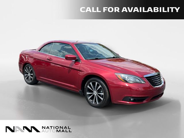 2013 Chrysler 200 S