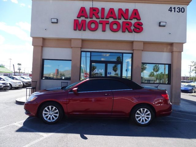 2013 Chrysler 200 Touring