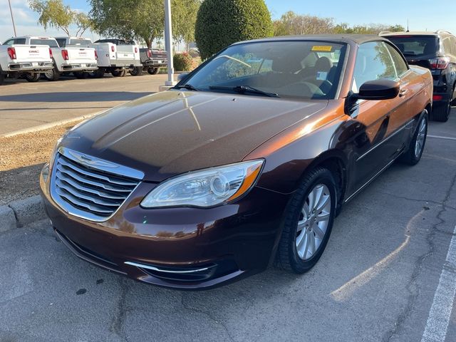 2013 Chrysler 200 Touring