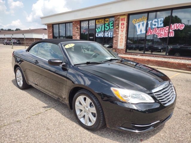 2013 Chrysler 200 Touring