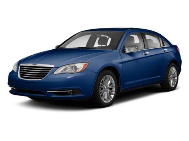 2013 Chrysler 200 Touring