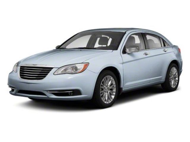 2013 Chrysler 200 Touring