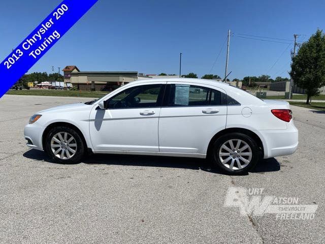 2013 Chrysler 200 Touring