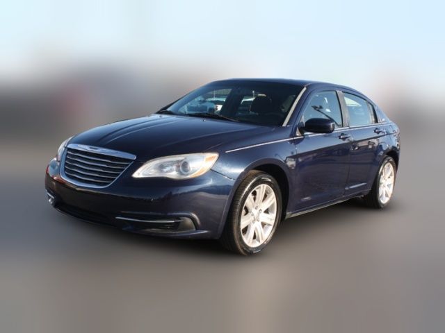 2013 Chrysler 200 Touring