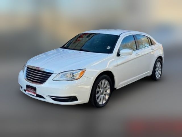 2013 Chrysler 200 Touring