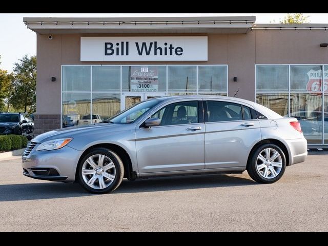 2013 Chrysler 200 Touring