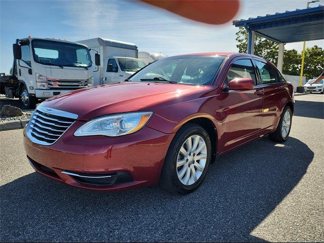 2013 Chrysler 200 Touring