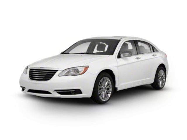 2013 Chrysler 200 Touring