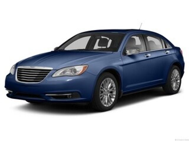 2013 Chrysler 200 Touring