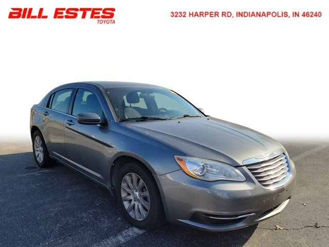 2013 Chrysler 200 Touring