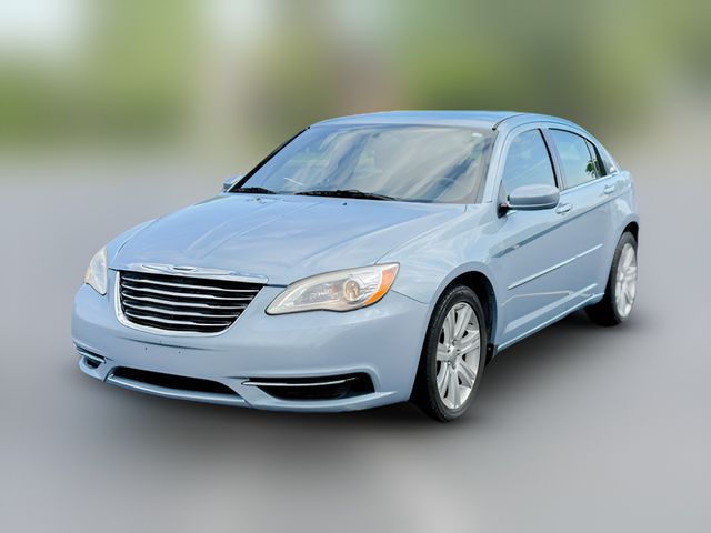 2013 Chrysler 200 Touring
