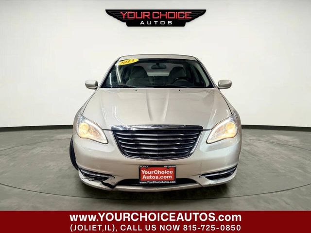 2013 Chrysler 200 Touring