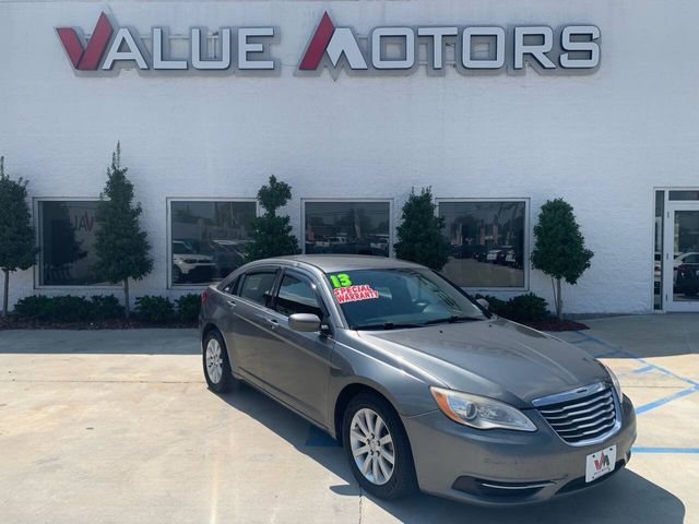 2013 Chrysler 200 Touring