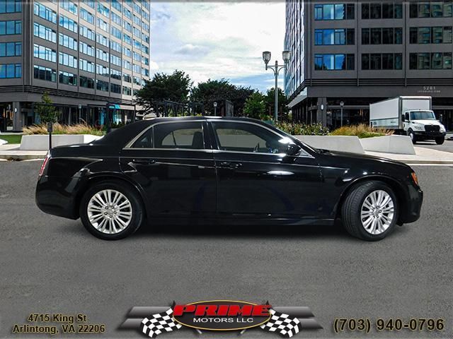 2013 Chrysler 300 Base