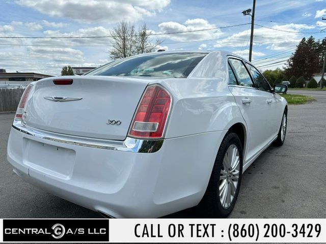 2013 Chrysler 300 Base