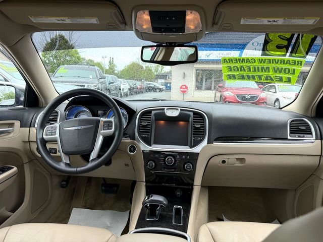 2013 Chrysler 300 Base