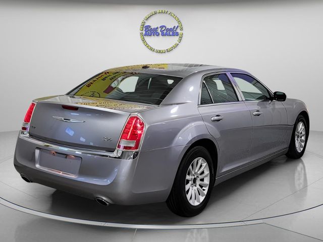 2013 Chrysler 300 Base