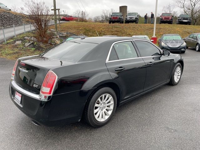 2013 Chrysler 300 Base