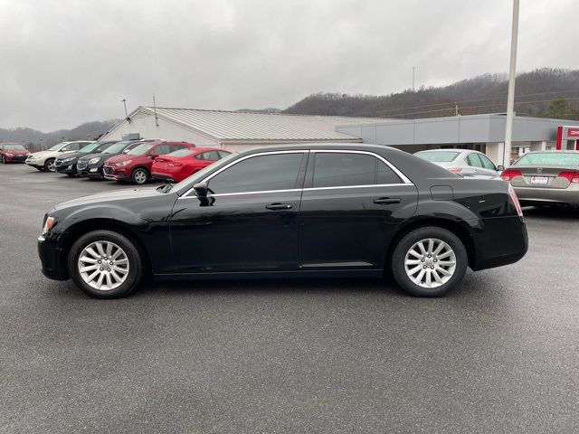 2013 Chrysler 300 Base