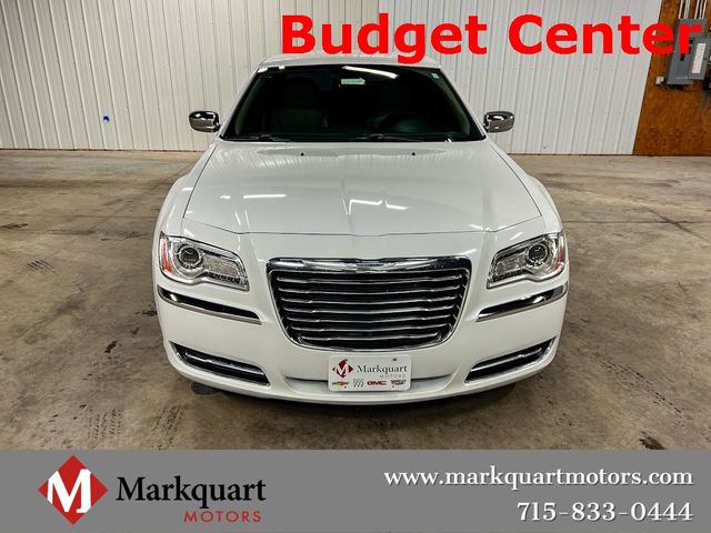 2013 Chrysler 300 Base