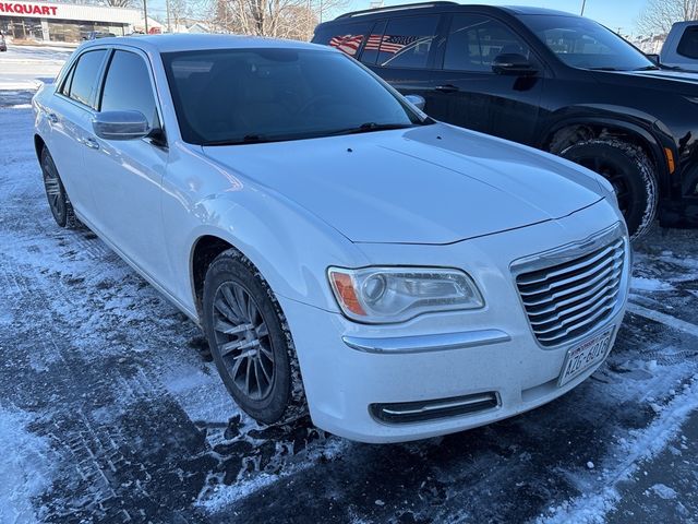 2013 Chrysler 300 Base