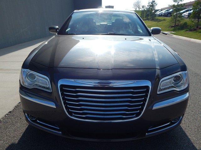 2013 Chrysler 300 Base