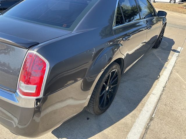 2013 Chrysler 300 Base