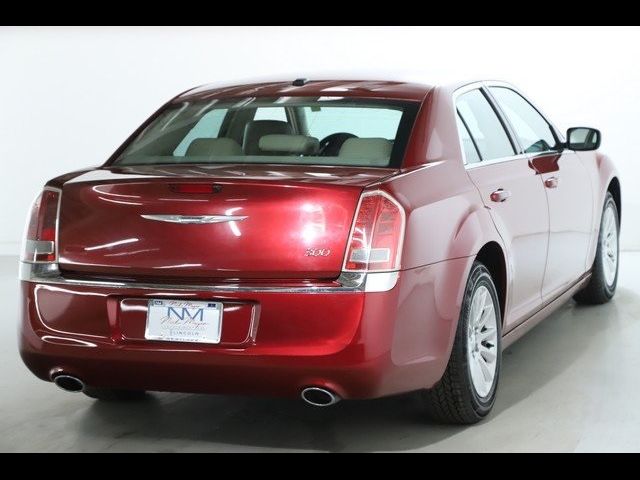 2013 Chrysler 300 Base