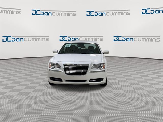 2013 Chrysler 300 Base