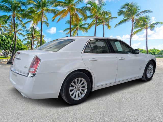 2013 Chrysler 300 Base