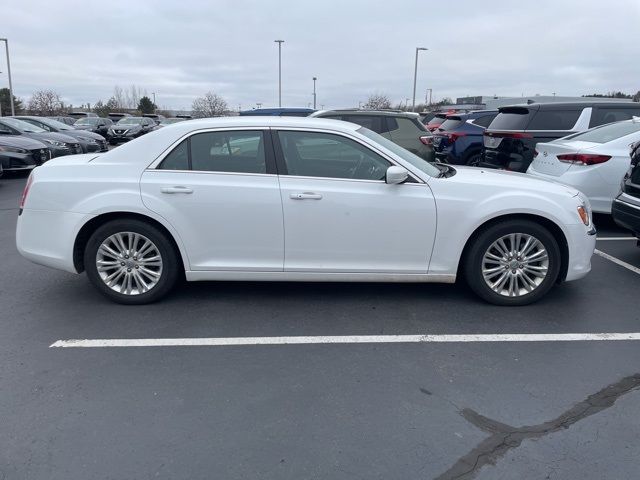 2013 Chrysler 300 Base