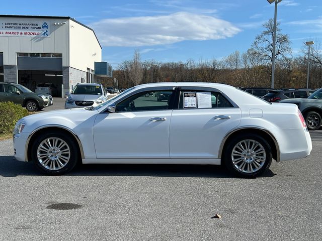 2013 Chrysler 300 Base