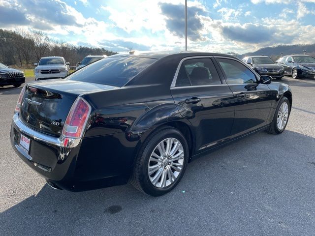 2013 Chrysler 300 Base