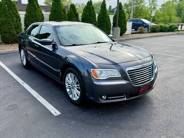 2013 Chrysler 300 Base