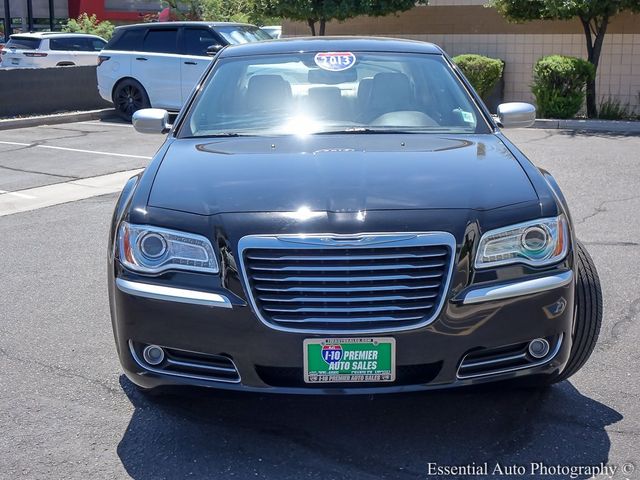 2013 Chrysler 300 Luxury Series