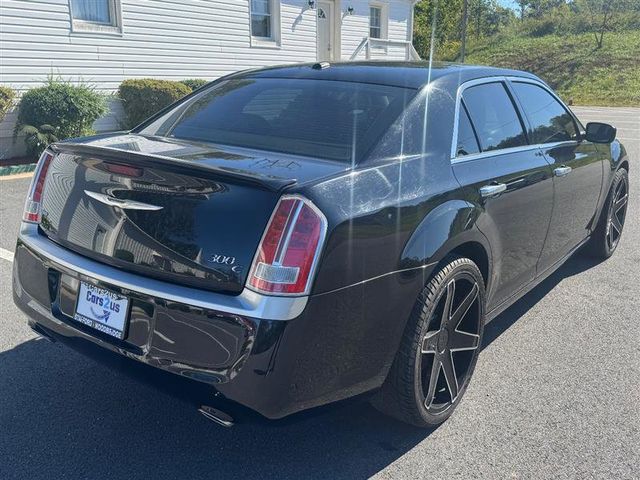 2013 Chrysler 300 Luxury Series