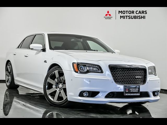 2013 Chrysler 300 SRT