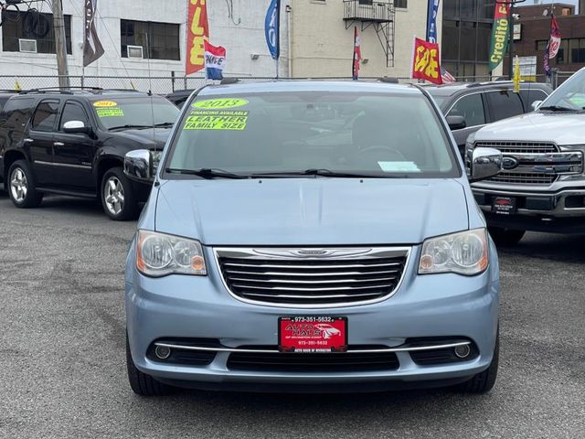 2013 Chrysler Town & Country Touring-L