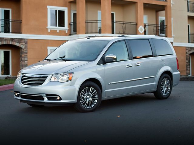 2013 Chrysler Town & Country Limited