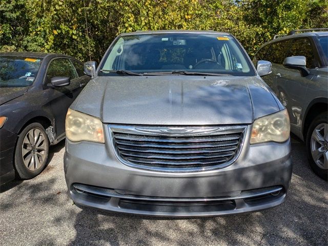 2013 Chrysler Town & Country Limited