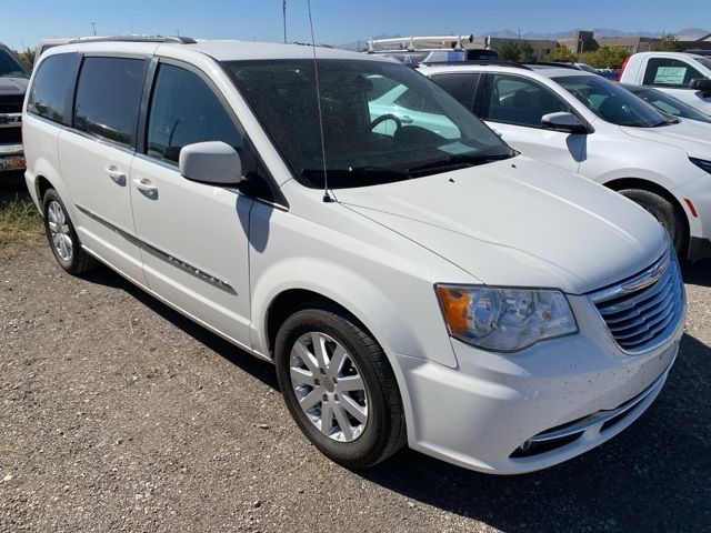 2013 Chrysler Town & Country Touring