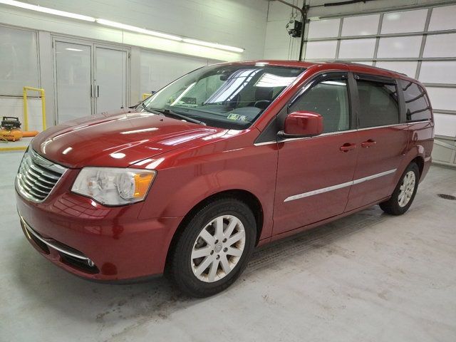 2013 Chrysler Town & Country Touring