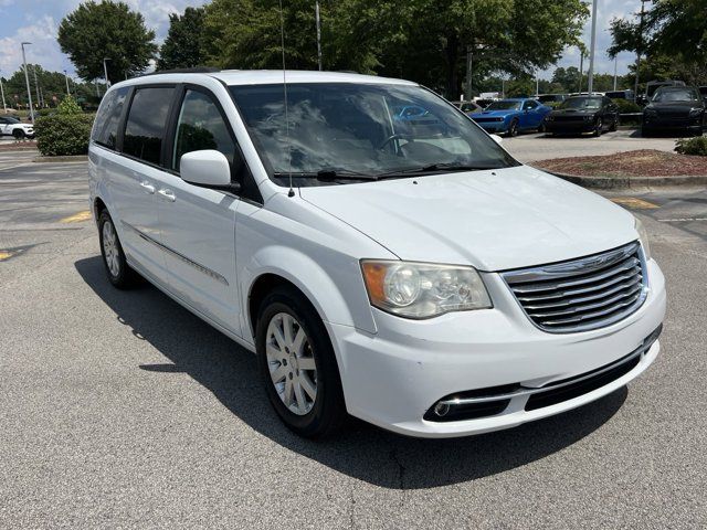 2013 Chrysler Town & Country Touring