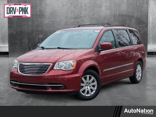 2013 Chrysler Town & Country Touring