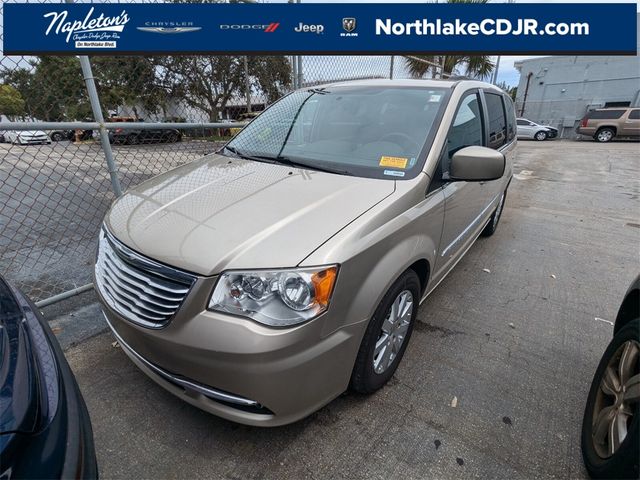 2013 Chrysler Town & Country Touring