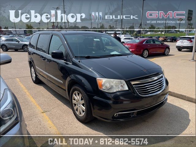 2013 Chrysler Town & Country Touring