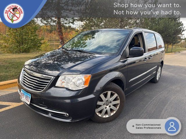 2013 Chrysler Town & Country Touring