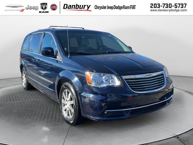 2013 Chrysler Town & Country Touring