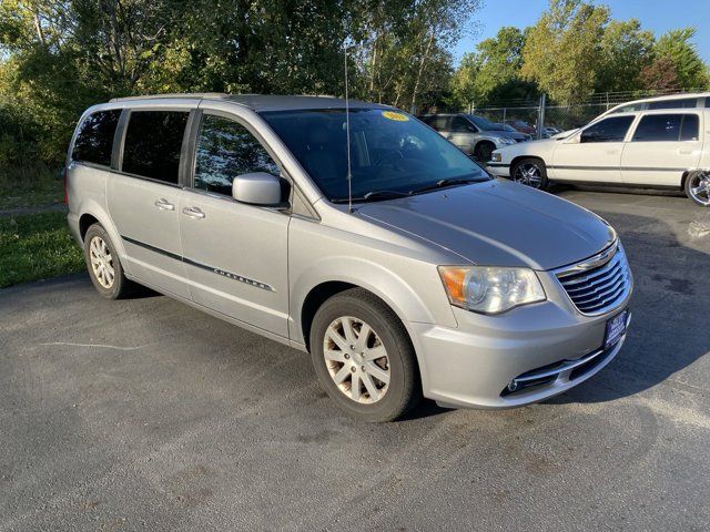 2013 Chrysler Town & Country Touring